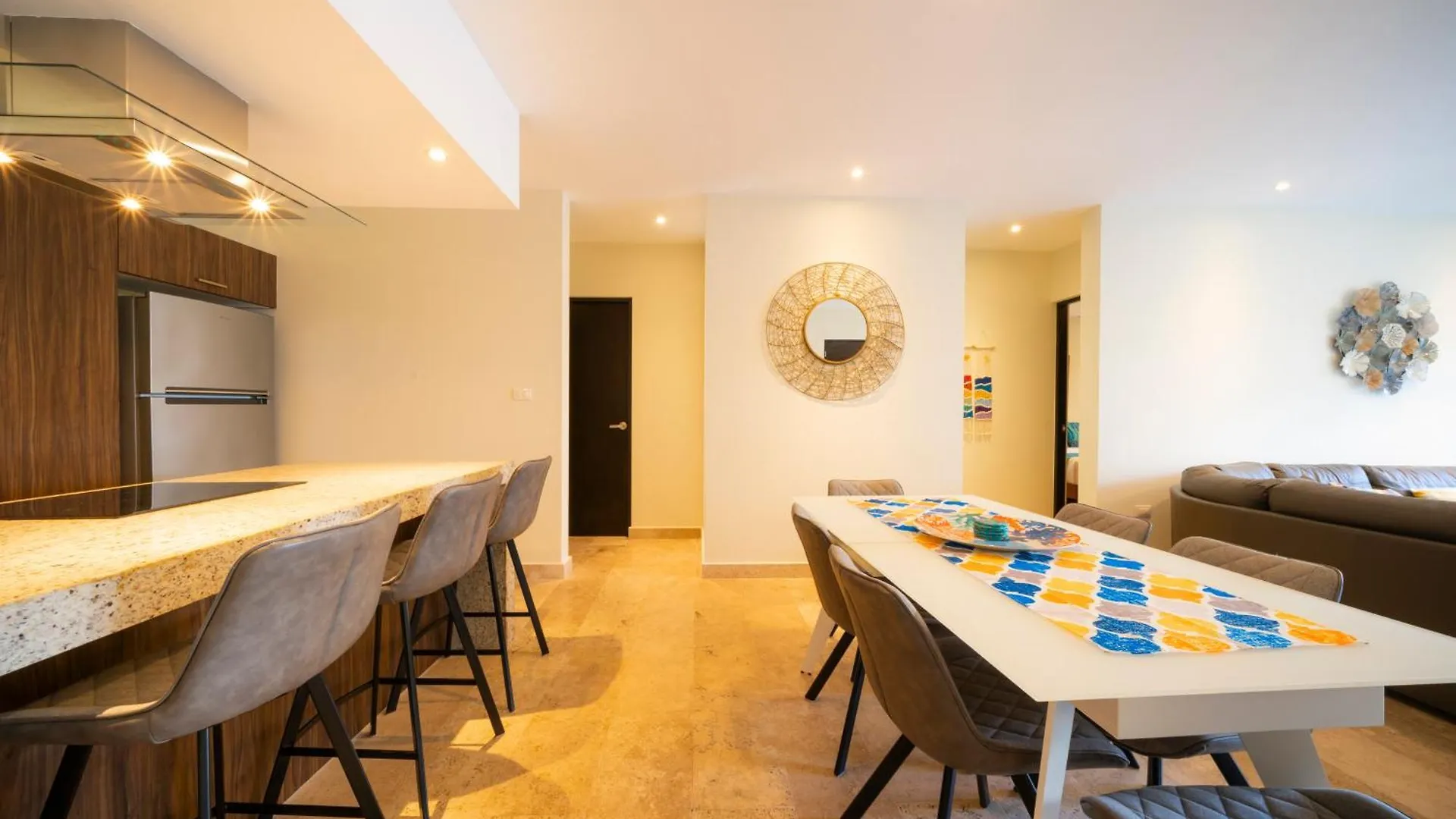 Modern Penthouse With 2 Bedroom Tub & Pool At Arenis Condos - 509 Playa del Carmen Apartment