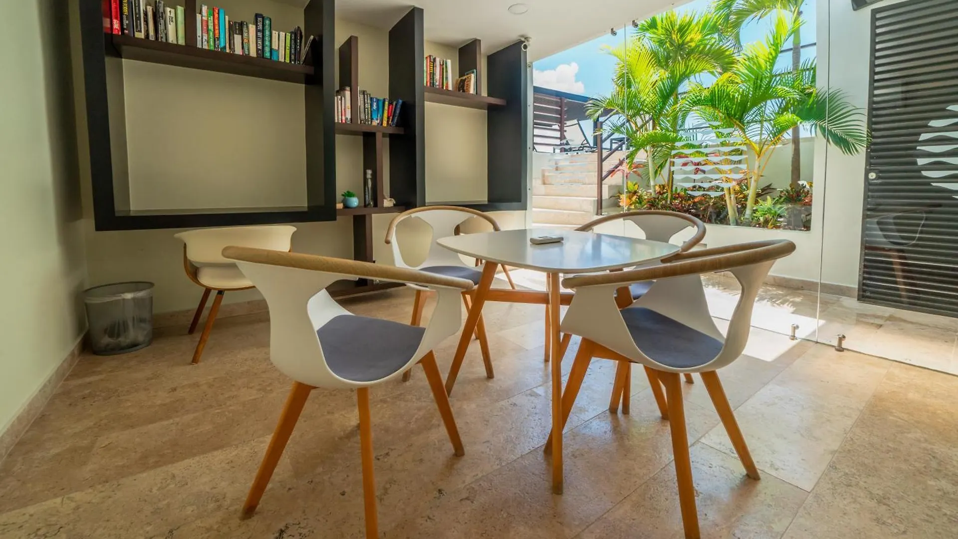 Modern Penthouse With 2 Bedroom Tub & Pool At Arenis Condos - 509 Playa del Carmen
