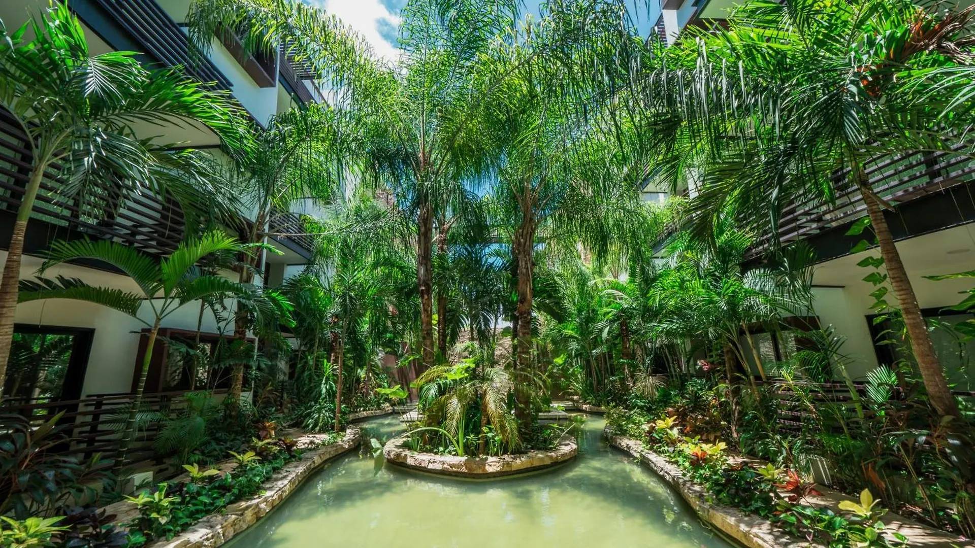 Modern Penthouse With 2 Bedroom Tub & Pool At Arenis Condos - 509 Playa del Carmen Mexico